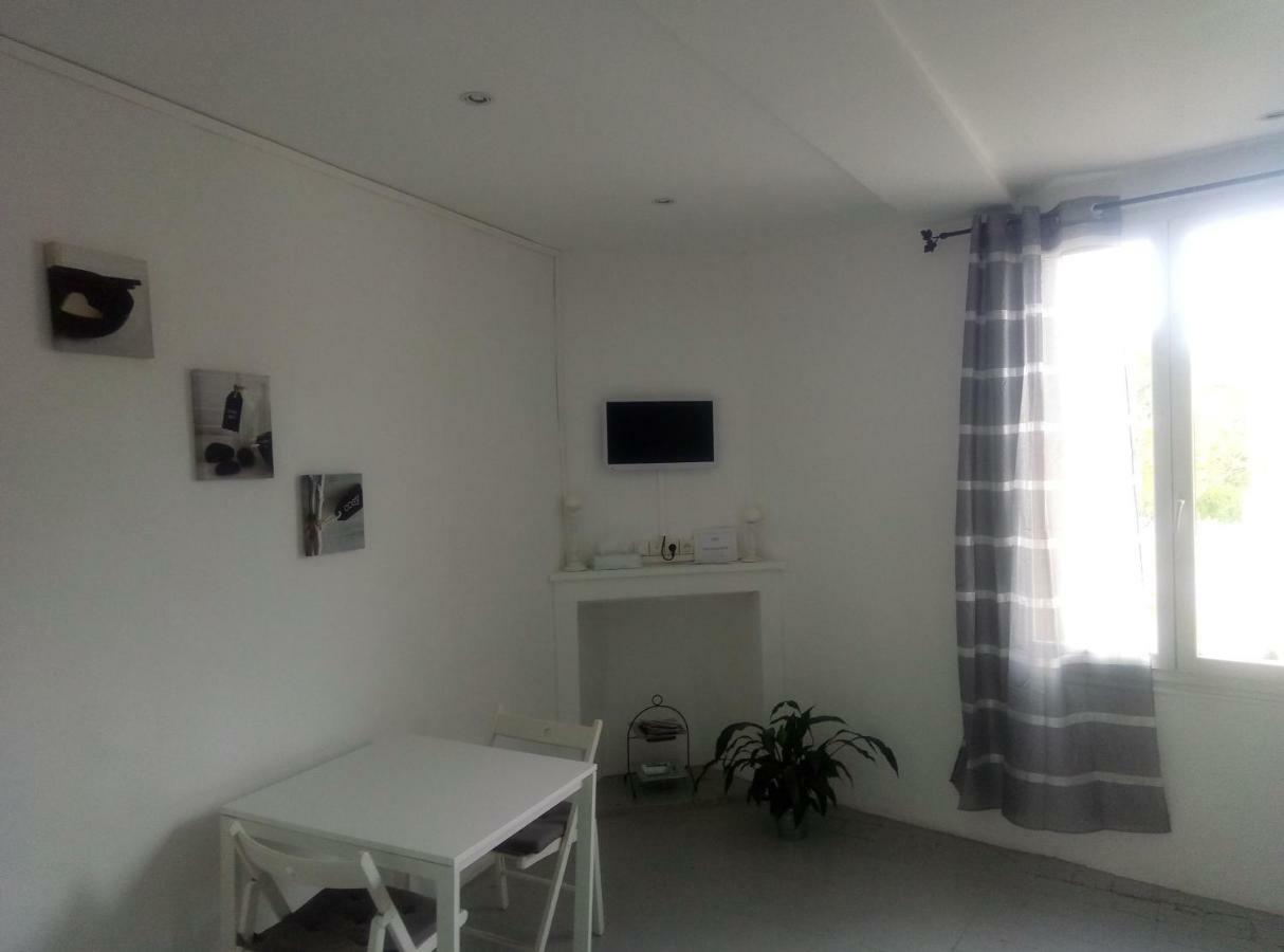 La Maisonnette Courthezon Екстер'єр фото